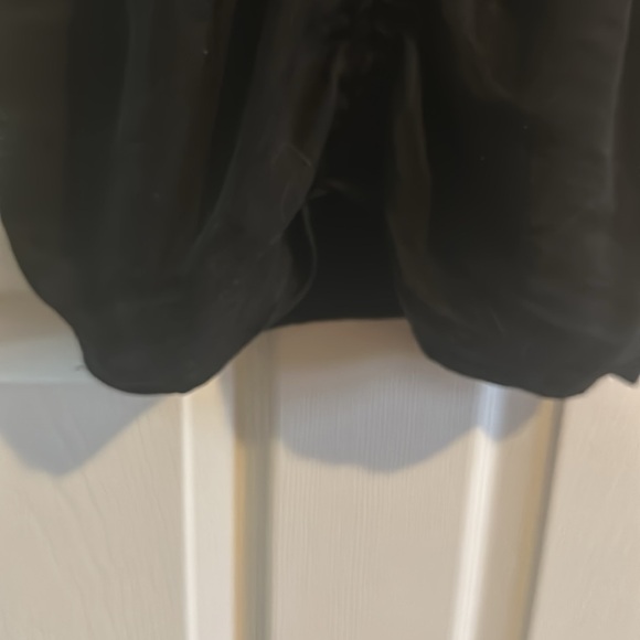 Black dress fun to go out - Picture 5 of 5